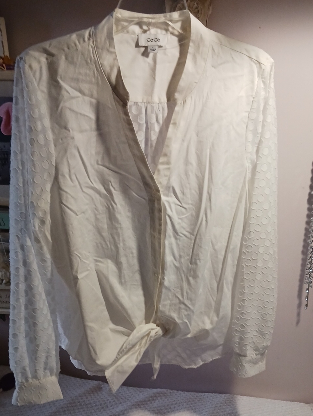 Gorgeous! CeCe White Tie-Front Blouse With Eyelet Textured Sleeve & Back L